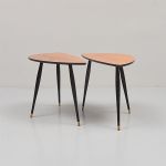 488173 Lamp table